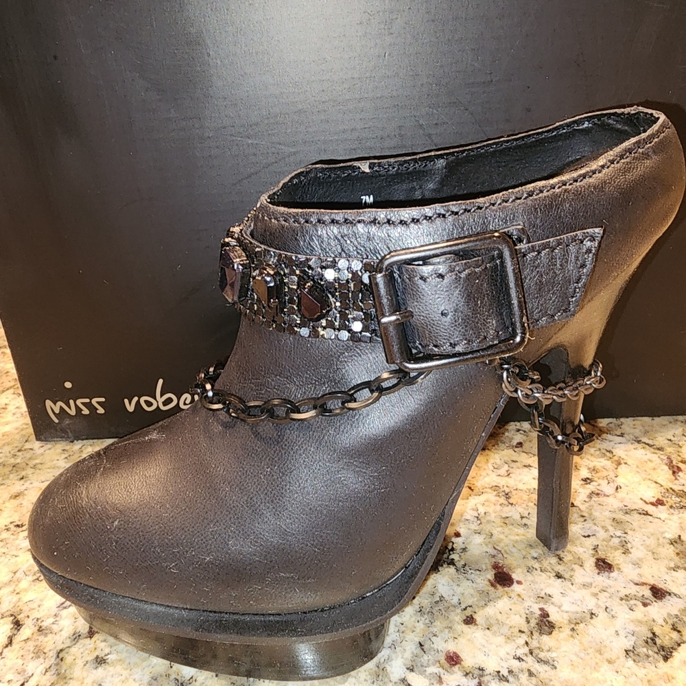 Womens Bootie